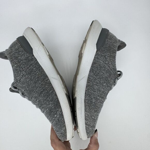 Johnnie-O Mens Sneakformance Gray Running Shoes Size 8 Sneaker Preppy School - Picture 2 of 11